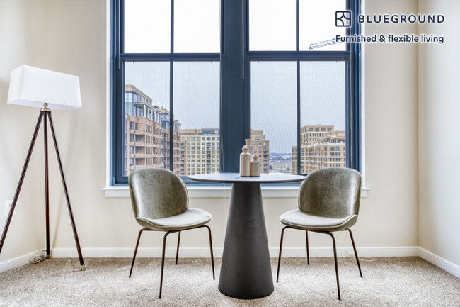 Photo - 550 14th Rd S Unidad FL15-ID397