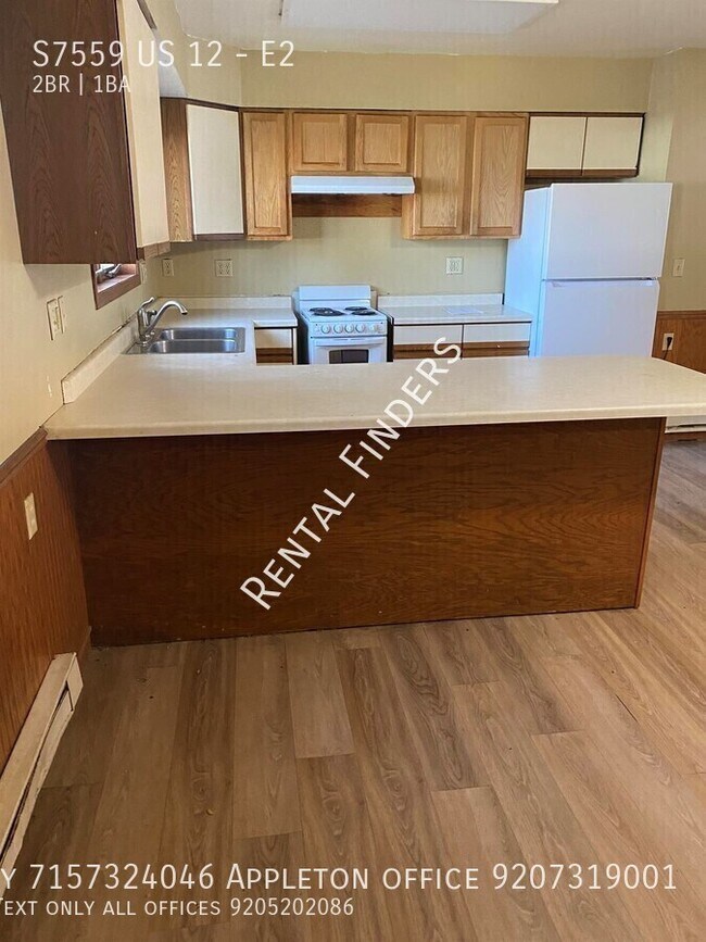 Photo - S7559 US-12 Unit E2