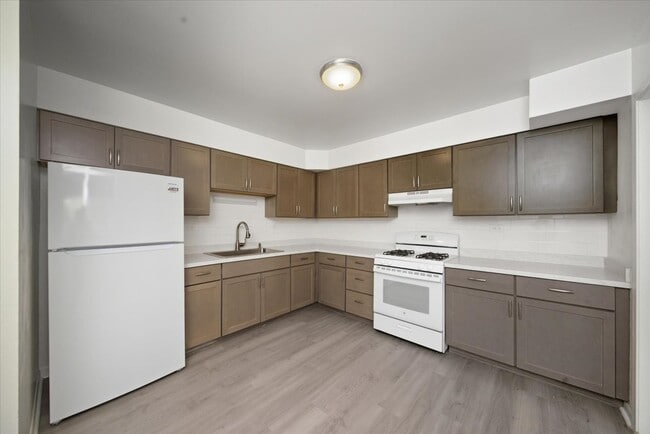 Photo - 600 McKinley Ave Unit 201