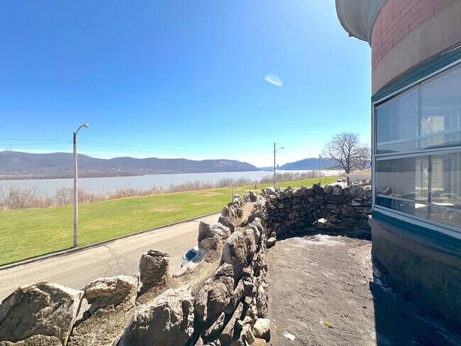 Photo - 6 Bay View Ter Unit 2