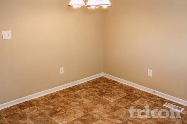 Photo - 4329 Cedar Ridge Trail