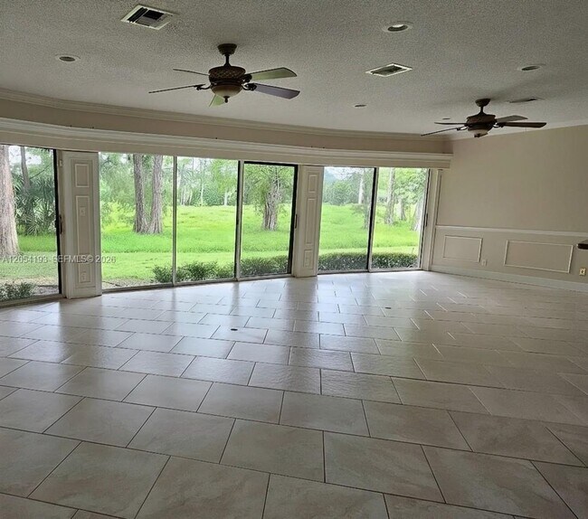 Photo - 4602 King Palm Dr