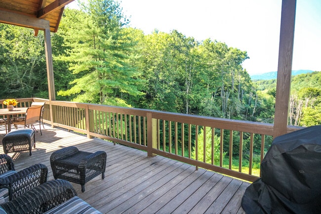 Photo - 169 Dream Mountain Rd