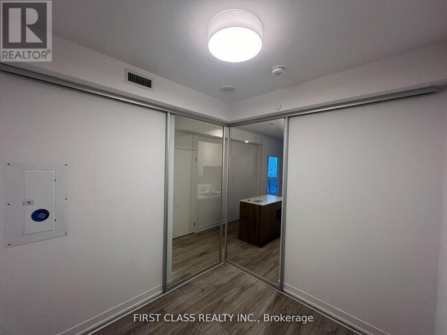 Photo - 15 Holmes Ave Unit 503