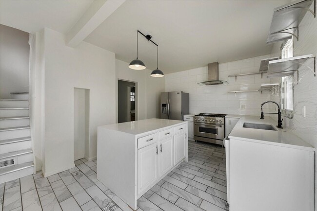 Photo - 1535 S 3rd St