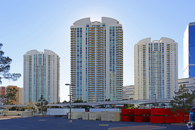 Photo - Turnberry Place Apartments