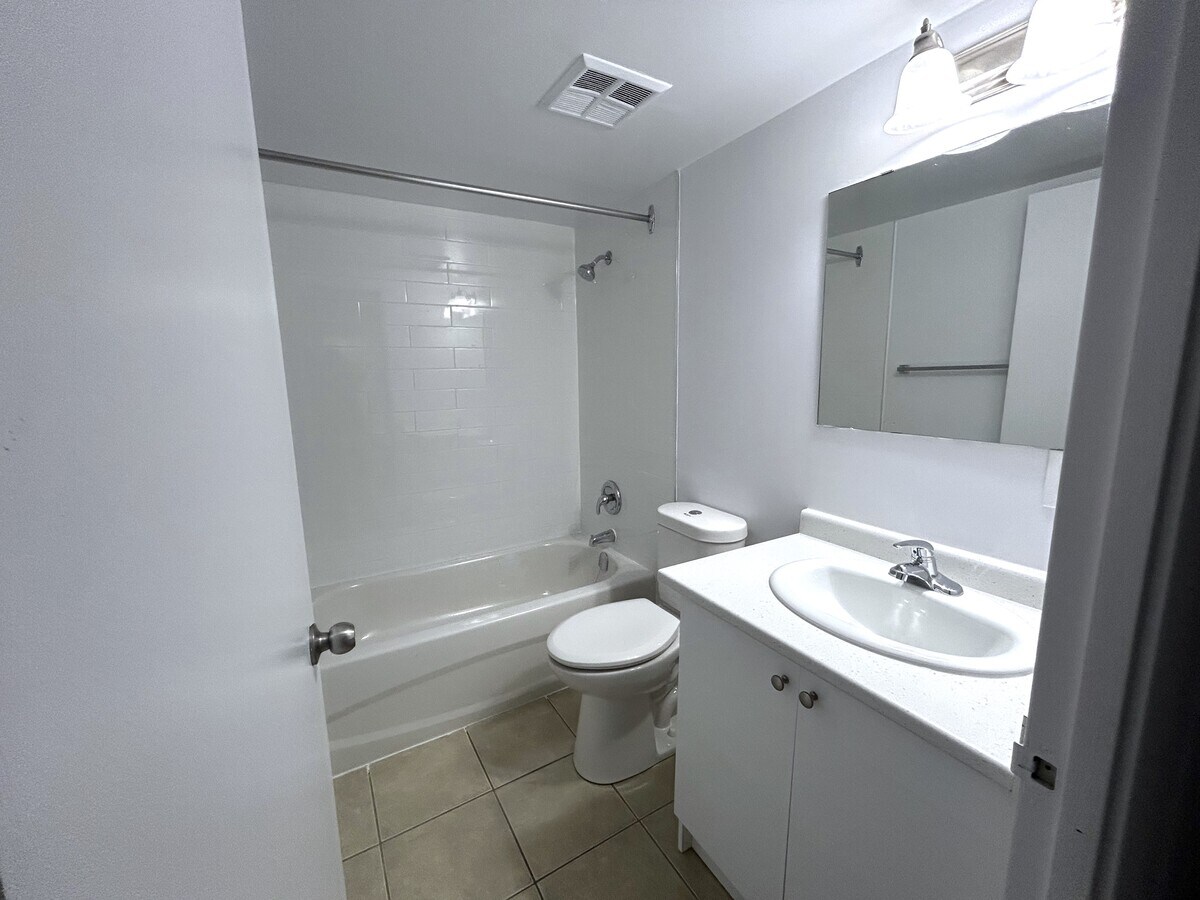 Photo - Valleyview Apartments Unit 104