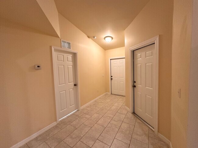 Photo - 531 SE 5th Pl