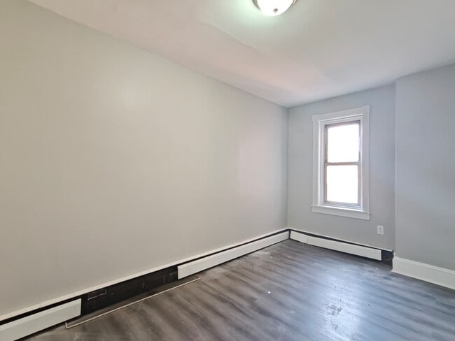 Photo - 9 Randall Ave