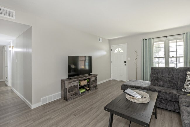 Photo - 754 Hemlock Dr Unidad ID1061094P