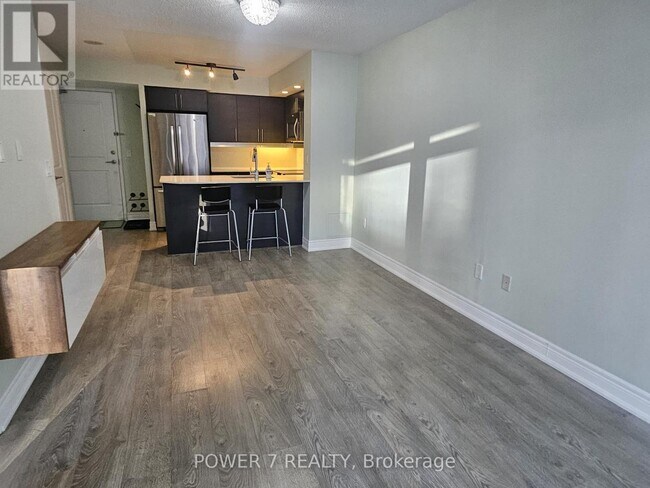 Photo - 75 E Liberty St Unité 1212