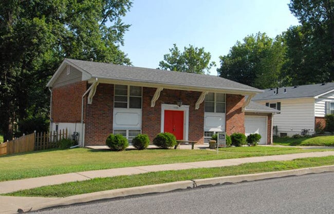 Building Photo - Maryland Heights Area