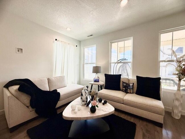 Photo - 6686 W Leander Dr