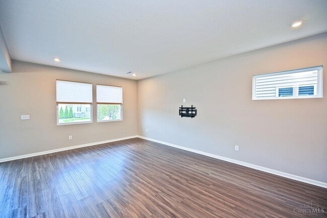 1538 Summerview Ln