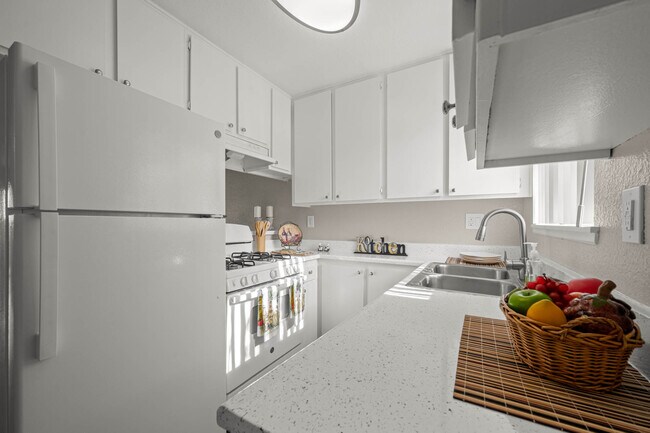 Woodlands West Townhomes