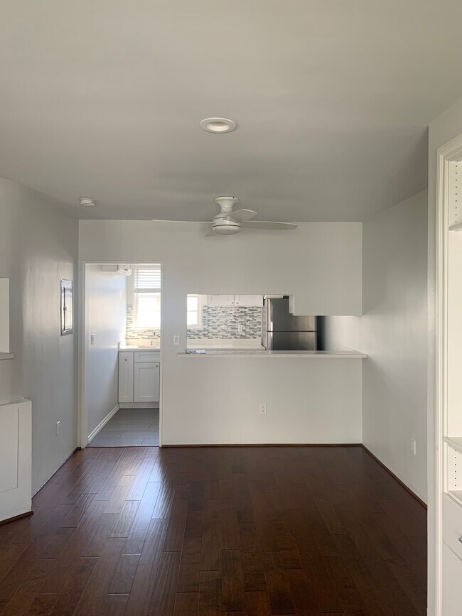 Photo - 17th Street Villas