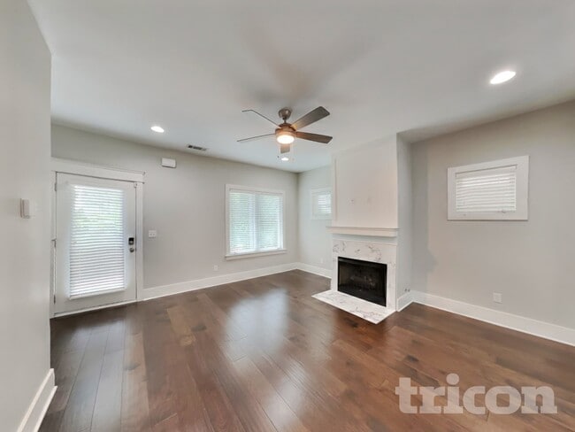 Photo - 1244 Hillwood Private Cove