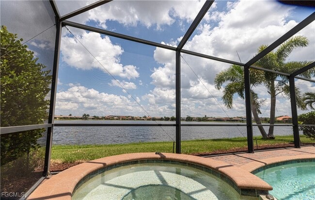 Photo - 2769 Via Piazza Loop