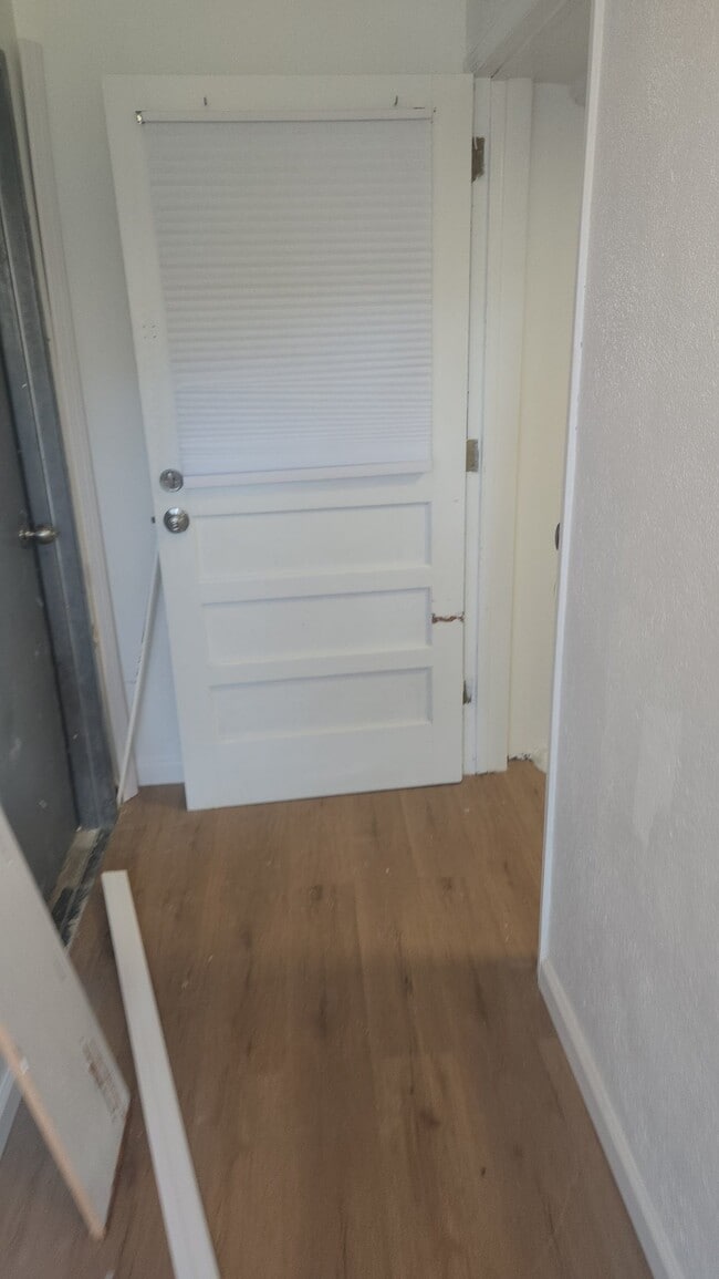 Photo - 441 Meacham Ave