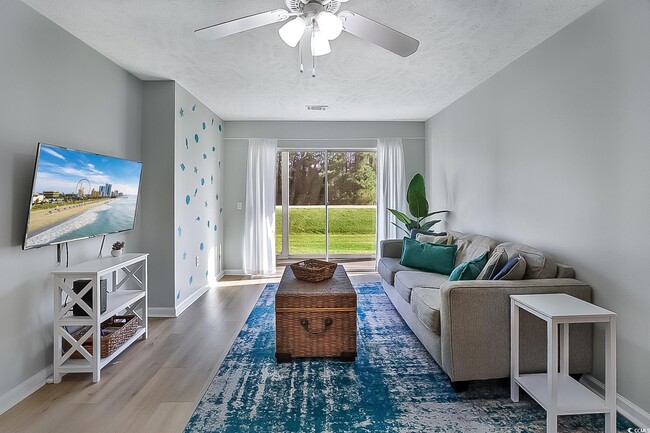 Photo - 510 White River Dr