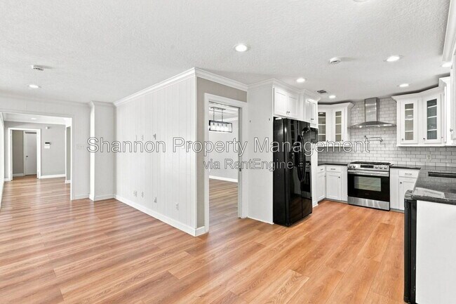 Photo - 5522 Dumfries Dr