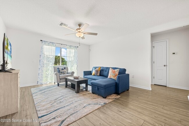 Photo - 1602 Saladino St SE