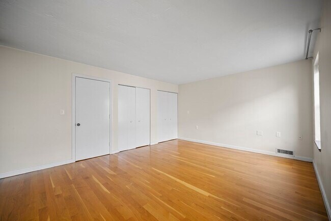 Photo - 148 Quincy Shore Dr Unit 31