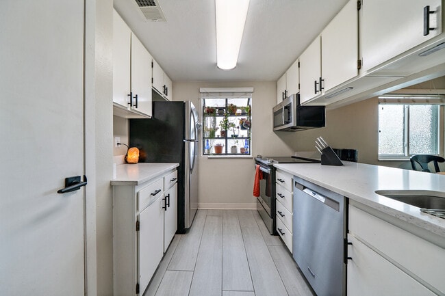 Photo - 12536 E Cornell Ave Unit 301
