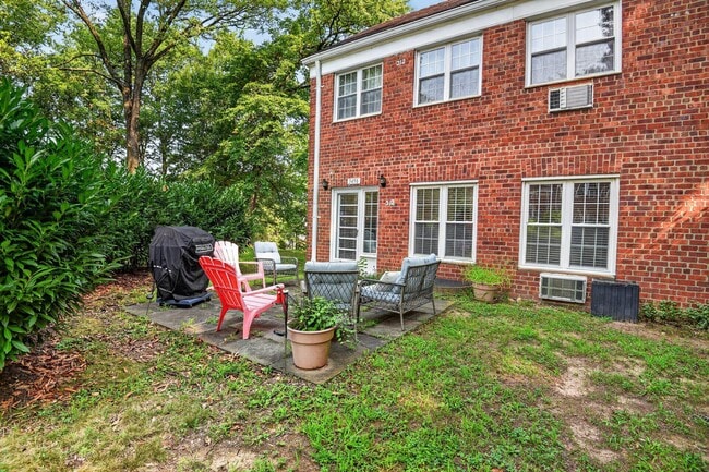 Photo - 3458 Martha Custis Dr