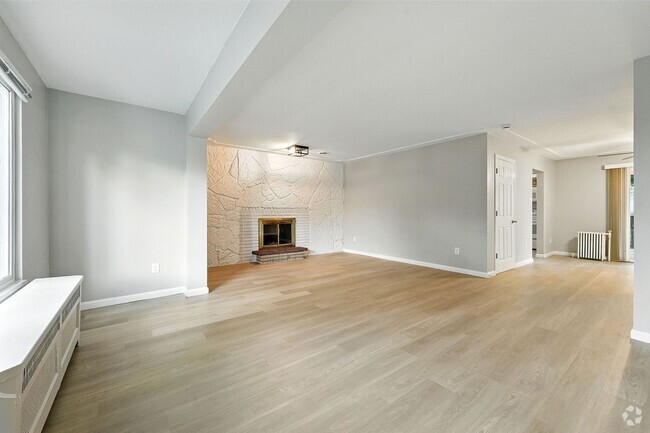 Building Photo - 5075-5085 Swadley St.-HM Unit 5085 Rental