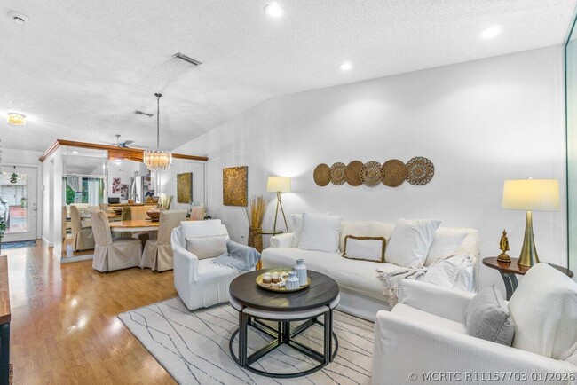 Photo - 18855 Candlewick Dr