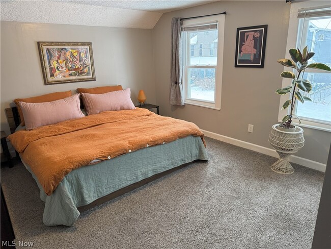 Photo - 1883 W 57th St