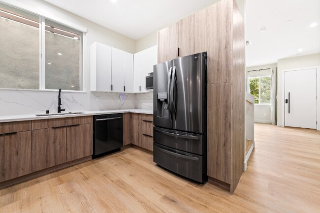 Photo - 4428 Bowman Blvd