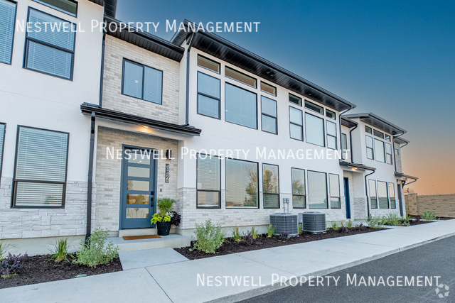 Building Photo - 4321 W 5430 S Rental