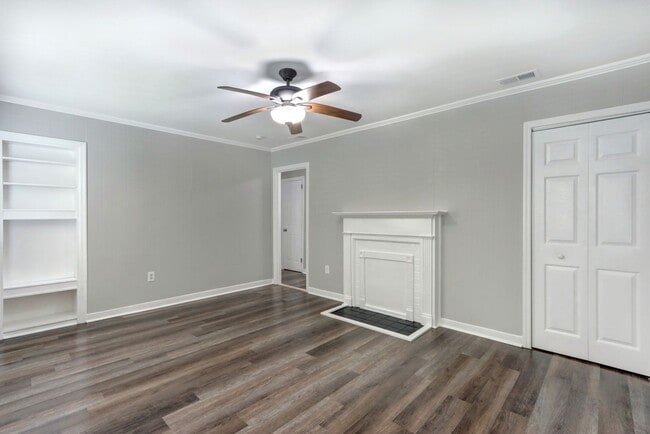Photo - Large East Savannah 2BR/1BA Home For Rent