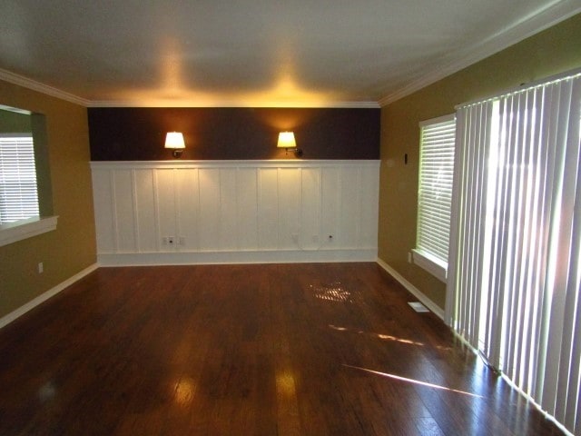 Photo - 512 Water Wheel Ln