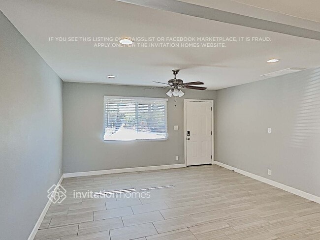 Photo - 816 W 18th St