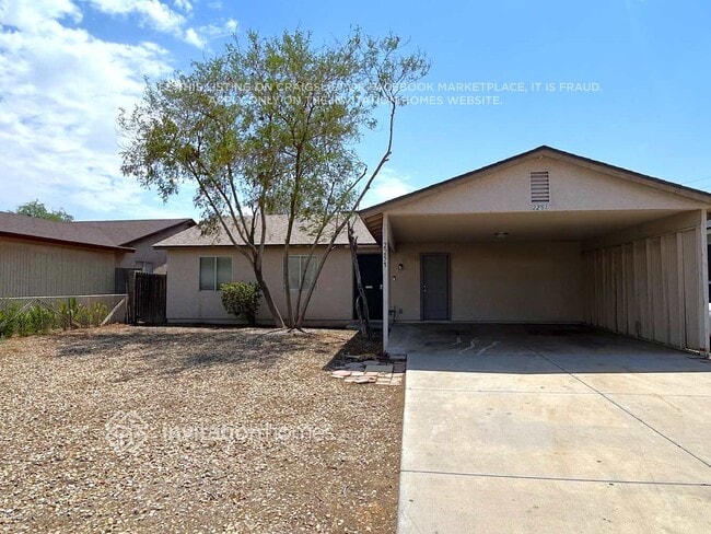 Building Photo - 2251 W Roeser Rd Rental