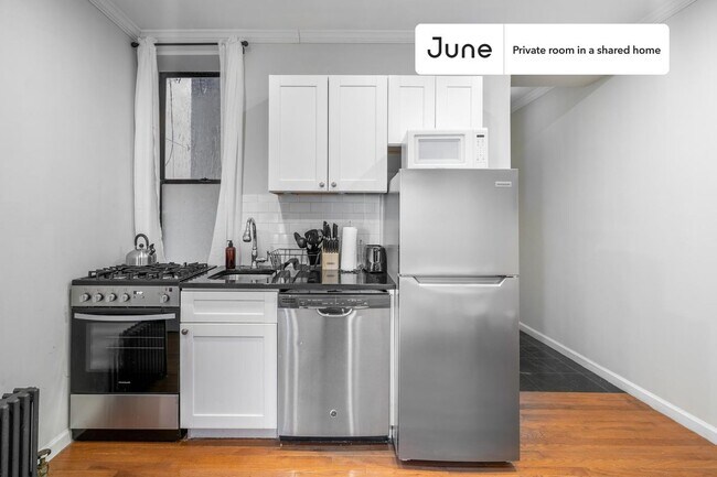 Room in Shared 3 bed/1 bath home in East Village