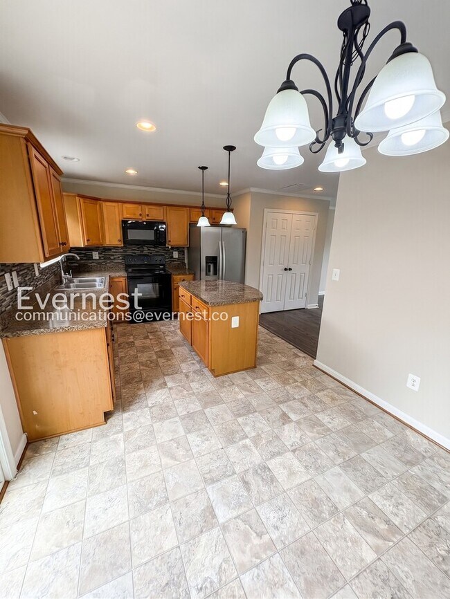 2342 Silver Fox Way