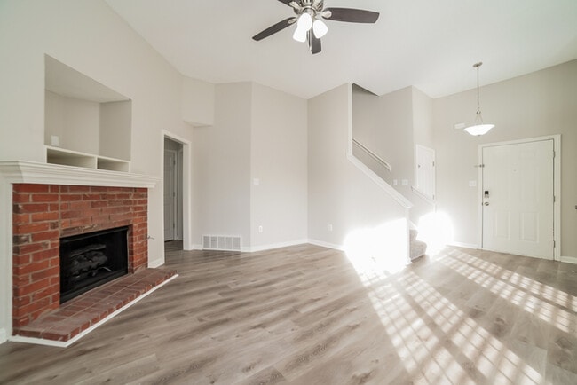 Photo - 9167 Kaitlyn Dr S
