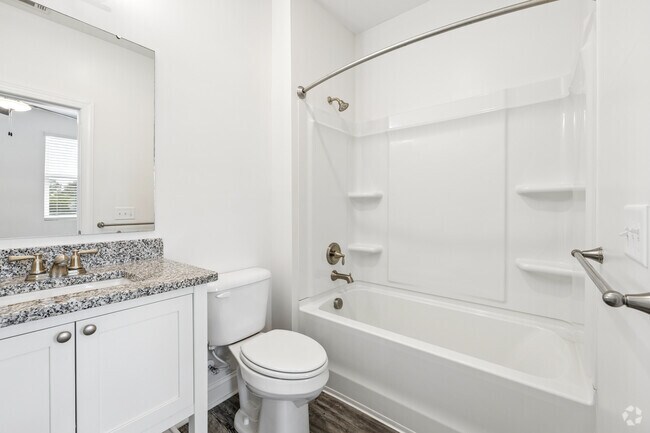 LA Fayette - 2BR, 2.5BA - 1,063SF - Second Bathroom