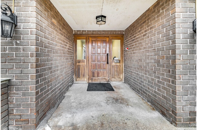 Photo - 38 Rambling Brook Ln Unit APT A2