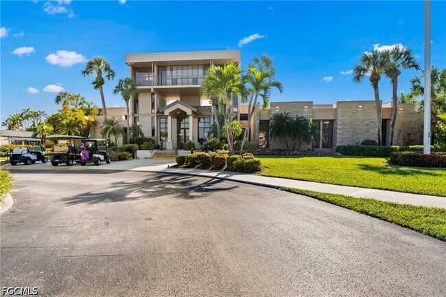 Photo - 1724 Pine Valley Dr Unit 204