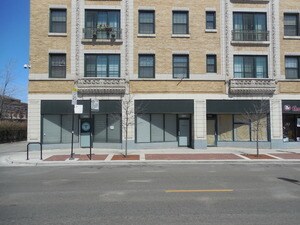 Photo - Broadmoor Apartments