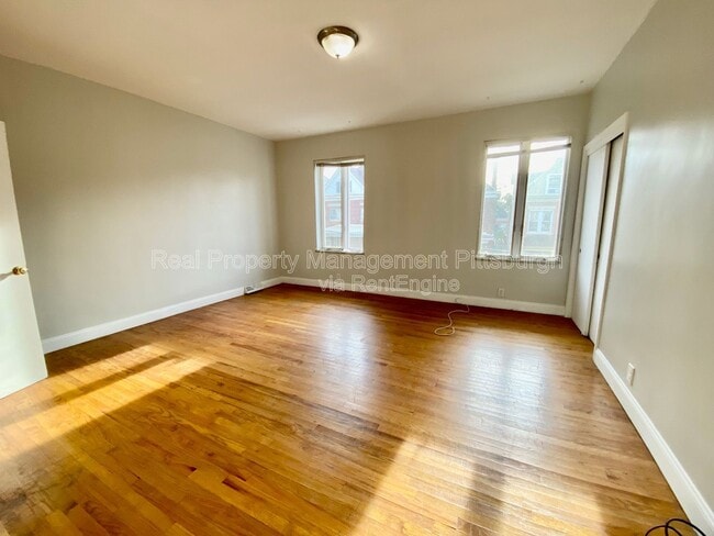 Photo - 825 Collins St Unidad 2