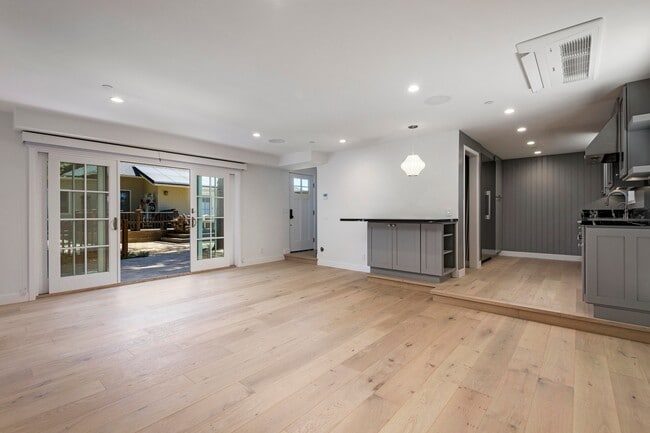 Photo - 1323 Alta Vista Rd