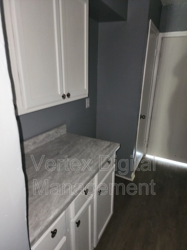 Photo - 3460 Benbow Dr Unit 7