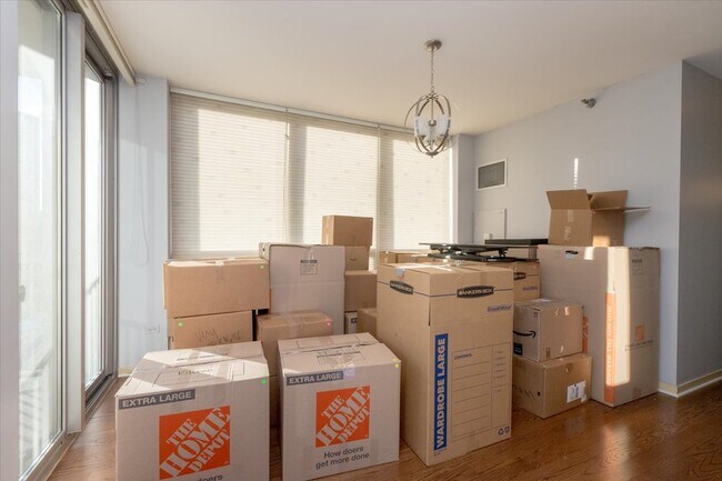 Photo - 200 W Grand Ave Unit 1203