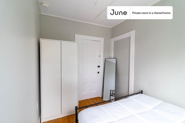 Photo - Room in Shared 4 bed/1 bath home Unidad C